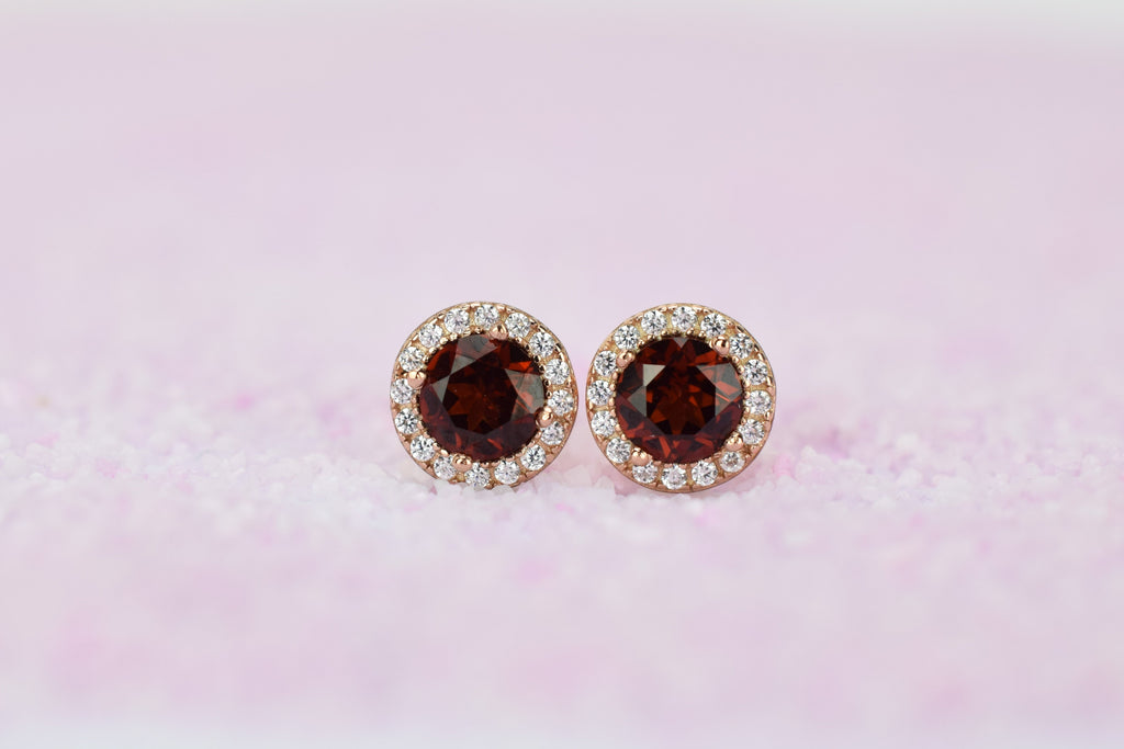 Granaat oorbellen, Granaat geboorte stenen, Granaat zilveren oorbellen, birthstone oorbellen, geboortesteen oorbellen, januari stenen, zilveren geboorte stenen, geboorte stenen sieraden, birthstone stenen