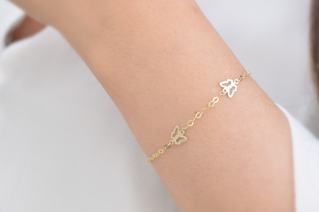 Dames armband, mooie dames armband, vlinders armband goud, 14k armband met vlinders, dames gouden armband, gouden armband met 2 vlinders, schakel armband met vlinders, moeder kind sieraden, vlinder sieraad, vlinder armband, armband 14 karaat vlinders