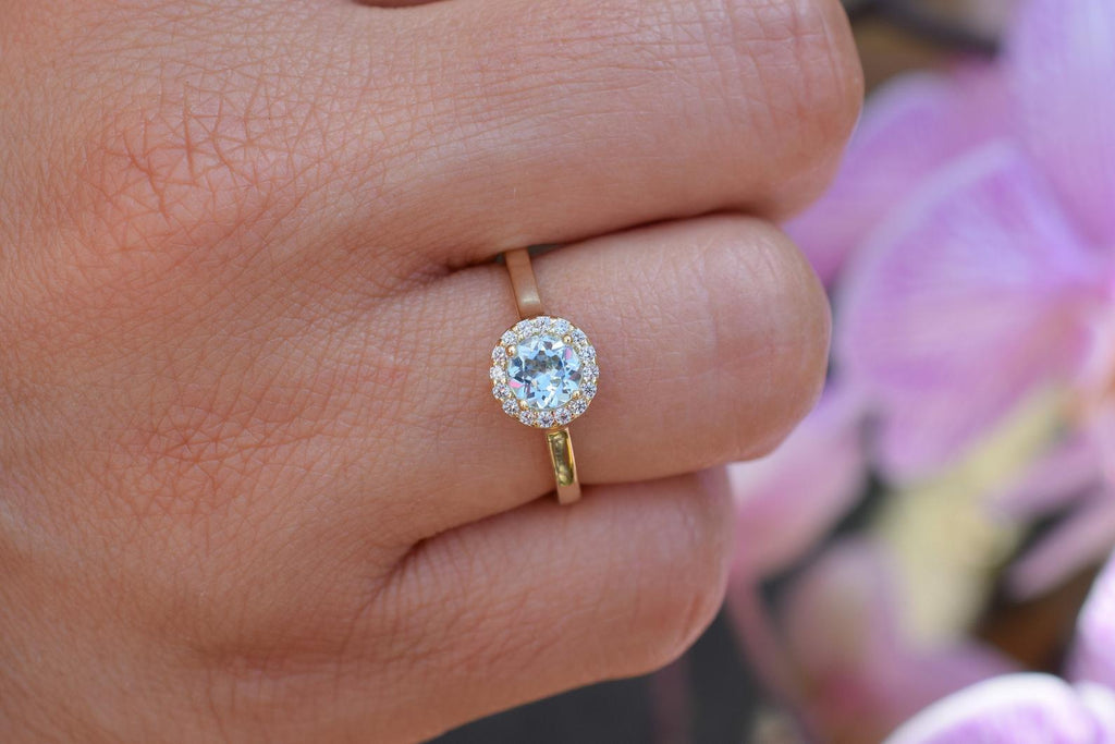 blauwe topaas ring, 18k gouden topaas ring, verlovingsring, halo ring, halo topaas ring, 