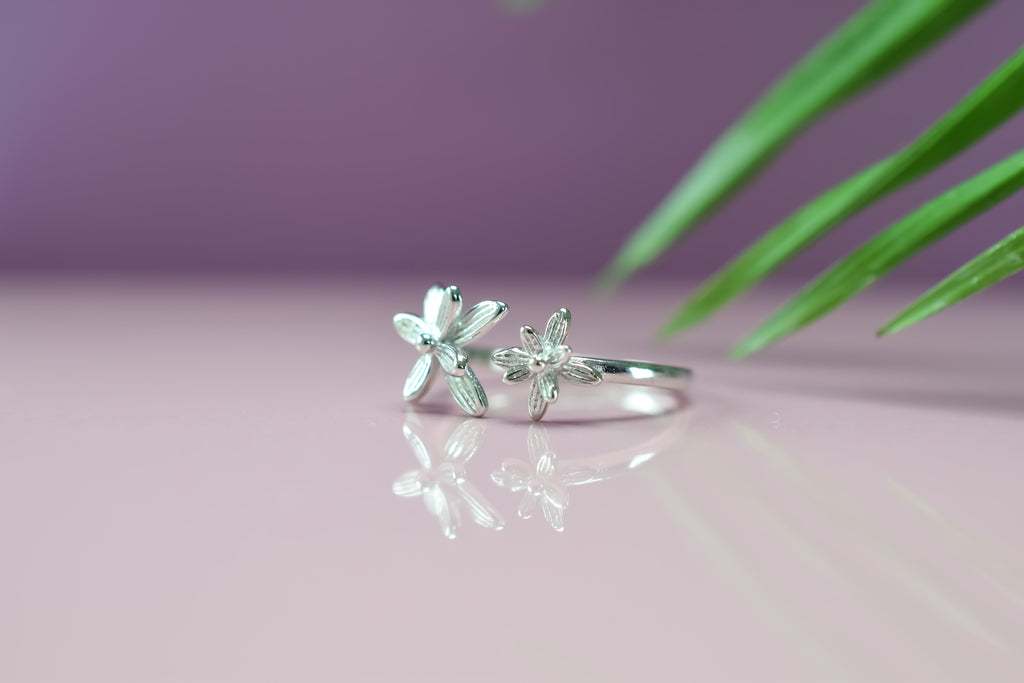 Bloemenring zilver, zilveren ring met bloemen, 2 bloemen open ringen, ring zilver met twee bloemen